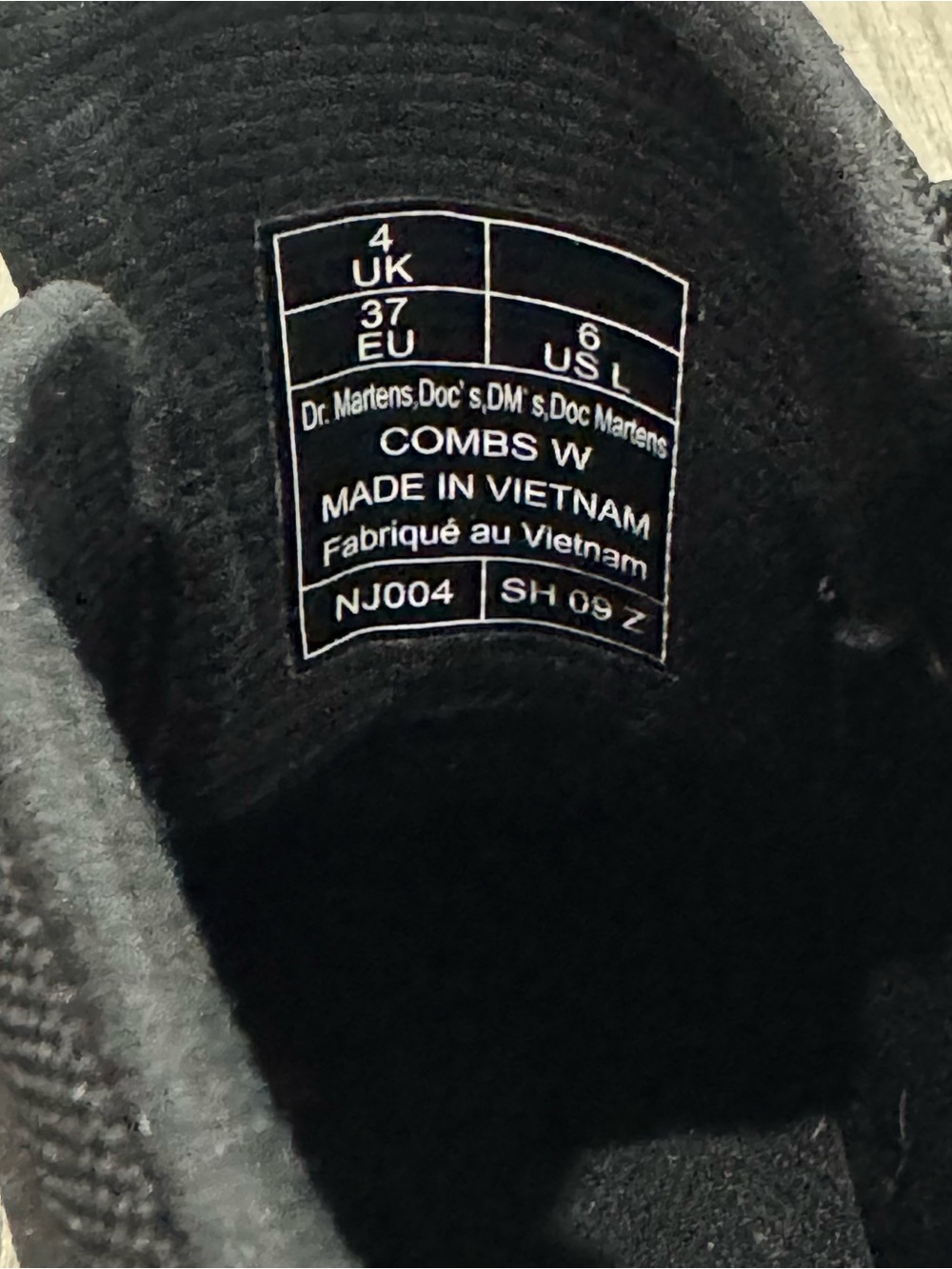 NEW Dr. Martens Black Canvas Lace-Up Hiker Boots EU37 - Picture 5 of 5